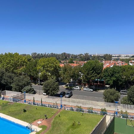 Lux Abril Lägenhet Sevilla Exteriör bild