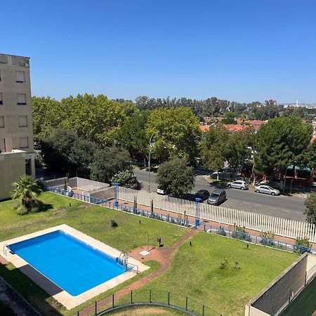 Lux Abril Lägenhet Sevilla Exteriör bild