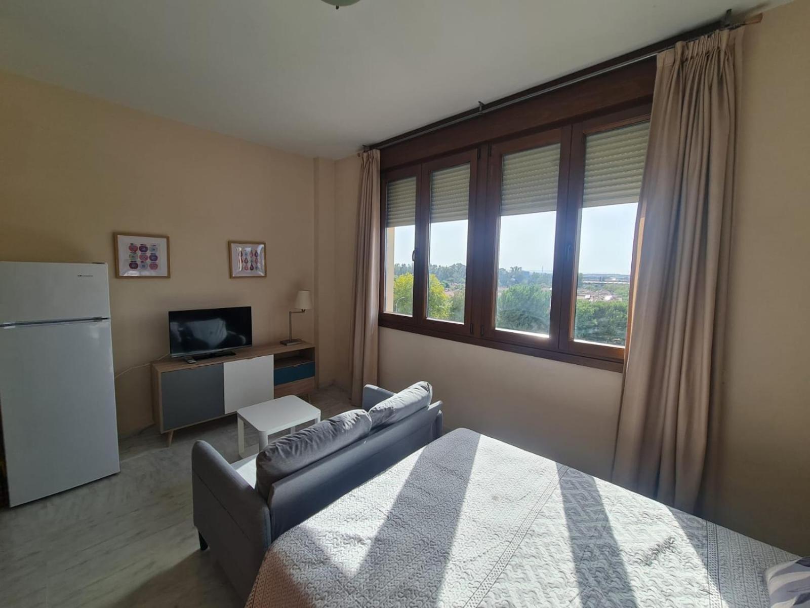 Lux Abril Lägenhet Sevilla Exteriör bild